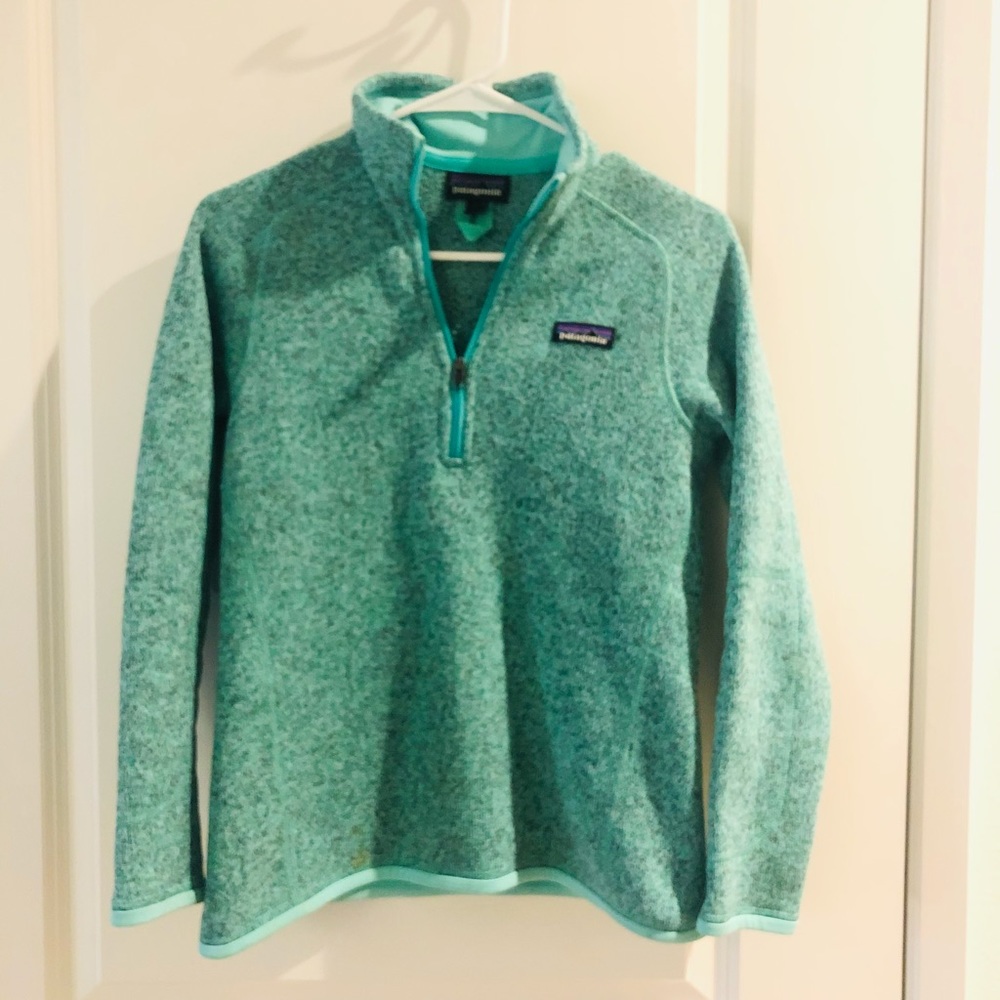 Patagonia Green sweater in XS